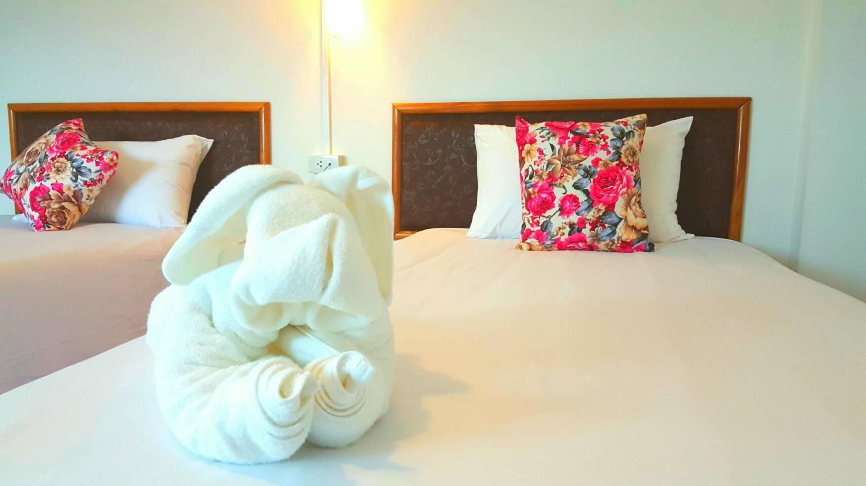 Hotel De Ratt Phuket Dış mekan fotoğraf